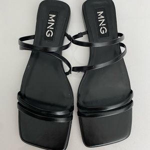 MANGO black strappy sandal with square toe NEW